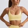 Soutien-gorge de sport sans coutures et dos nu Super Sculpt, couleur jaune beurre Soutien-gorge de sport sans coutures et dos nu Super Sculpt, couleur jaune beurre