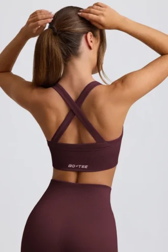 Soutien-gorge de sport sans coutures Super Sculpt à bretelles croisées dans le dos, couleur bordeaux Soutien-gorge de sport sans coutures Super Sculpt à bretelles croisées dans le dos, couleur bordeaux