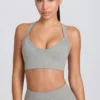 Soutien-gorge de sport sans coutures Super Sculpt à bretelles croisées dans le dos, couleur gris chiné Soutien-gorge de sport sans coutures Super Sculpt à bretelles croisées dans le dos, couleur gris chiné