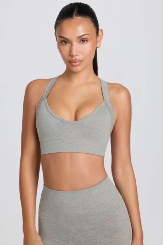 Soutien-gorge de sport sans coutures Super Sculpt à bretelles croisées dans le dos, couleur gris chiné Soutien-gorge de sport sans coutures Super Sculpt à bretelles croisées dans le dos, couleur gris chiné