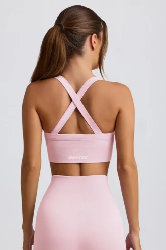 Soutien-gorge de sport sans coutures Super Sculpt à bretelles croisées dans le dos, couleur rose poudré