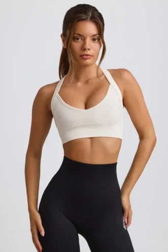 Soutien-gorge de sport sans coutures Super Sculpt à dos croisé, blanc