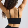 Soutien-gorge de sport sans coutures Super Sculpt à encolure dégagée, noir Soutien-gorge de sport sans coutures Super Sculpt à encolure dégagée, noir