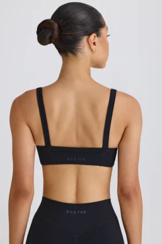 Soutien-gorge de sport Soft Active à bordures contrastées, noir