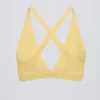 Soutien-gorge de sport Soft Active à bretelles croisées dans le dos, couleur citron Soutien-gorge de sport Soft Active à bretelles croisées dans le dos, couleur citron