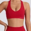 Soutien-gorge de sport Soft Active à col en V, couleur rouge vif Soutien-gorge de sport Soft Active à col en V, couleur rouge vif