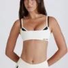 Soutien-gorge de sport Soft Active à dos torsadé et superpositions, couleur ivoire Soutien-gorge de sport Soft Active à dos torsadé et superpositions, couleur ivoire