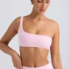 Soutien-gorge de sport à une bretelle en rose glacé délavé Soutien-gorge de sport à une bretelle en rose glacé délavé