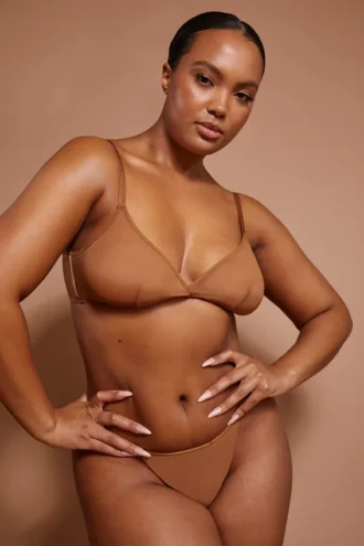 Soutien-gorge triangle Intimates en maille douce monocouche, couleur amande