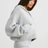 Sweat à capuche court zippé en maille épaisse TRUE, gris chiné Sweat à capuche court zippé en maille épaisse TRUE, gris chiné