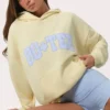 Sweat à capuche oversize avec applique, couleur citron Sweat à capuche oversize avec applique, couleur citron