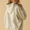 Sweat à capuche oversize couleur ivoire