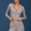 Sweat à capuche zippé en maille torsadée, gris chiné Sweat à capuche zippé en maille torsadée, gris chiné