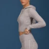 Sweat à capuche zippé en maille torsadée, gris chiné Sweat à capuche zippé en maille torsadée, gris chiné