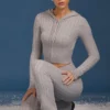 Sweat à capuche zippé en maille torsadée, gris chiné Sweat à capuche zippé en maille torsadée, gris chiné