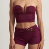 Top court bandeau Tarni à détails métalliques, couleur violet baie Top court bandeau Tarni à détails métalliques, couleur violet baie