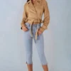 Veste courte ceinturée Noelie en simili-suède beige Veste courte ceinturée Noelie en simili-suède beige